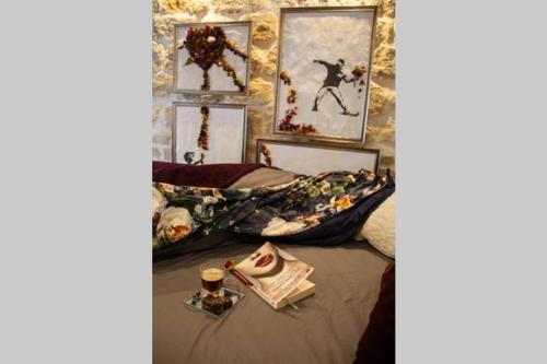 Tiny Gallery Paris Gare Montparnasse