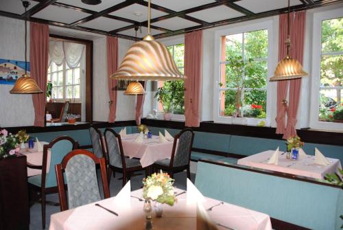 Restaurant, Hotel Kurfurst Garni in Germersheim Restaurant, Hotel Kurfurst Garni in Germersheim