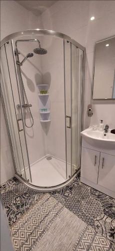 Baño, The Canalside B&B at The Auld Shebeen Bar in Athy Baño, The Canalside B&B at The Auld Shebeen Bar in Athy