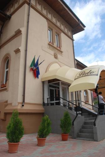 Intrare, Pensiunea Lido in Piatra Neamț Intrare, Pensiunea Lido in Piatra Neamț