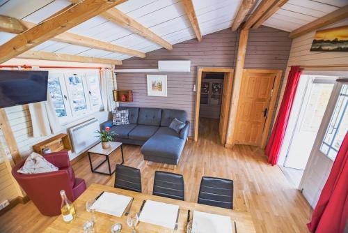 Ô chalets de Provence (O chalets de Provence) in Suze La Rousse Ô chalets de Provence (O chalets de Provence) in Suze La Rousse