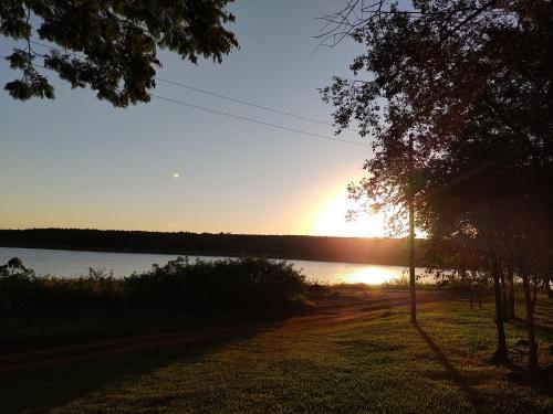 El Amanecer Don Zenon Lago Urugua-i in 푸에르토 리버타드 El Amanecer Don Zenon Lago Urugua-i in 푸에르토 리버타드