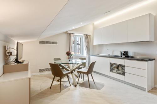 Instalaciones, Oriana Homel Udine in Udine Instalaciones, Oriana Homel Udine in Udine