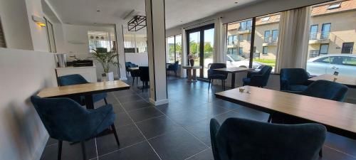 Hotel La Cascada in Bredene Hotel La Cascada in Bredene