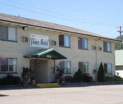 The Pines Motel in St Maries (ID) The Pines Motel in St Maries (ID)