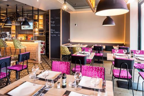 Restaurante, The Originals Boutique, Hôtel Alizé, Évian-les-Bains in Evian-les-Bains Restaurante, The Originals Boutique, Hôtel Alizé, Évian-les-Bains in Evian-les-Bains