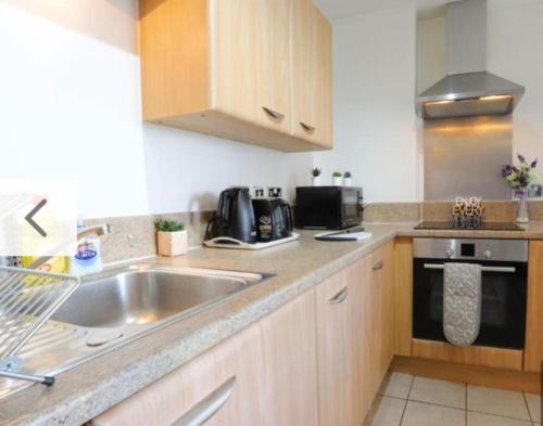 ParkView City Balcony Apartment with Self Checkin near Edgbaston Cricket Ground ParkView City Balcony Apartment with Self Checkin near Edgbaston Cricket Ground