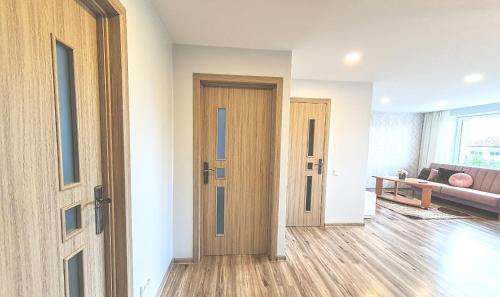 Cozy 3 bedroom apartament in town centre of Joniškis (Cozy 3 bedroom apartament in town centre of Joniskis) in 布比艾 Cozy 3 bedroom apartament in town centre of Joniškis (Cozy 3 bedroom apartament in town centre of Joniskis) in 布比艾