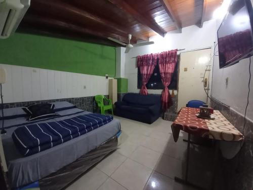 HERMOSO APARTAMENTO MONOAMBIENTE ZONA SHOPPING in Mariano Roque Alonso HERMOSO APARTAMENTO MONOAMBIENTE ZONA SHOPPING in Mariano Roque Alonso