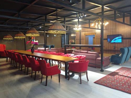 餐廳, Comfortable Home Stay in 泰爾梅茲 餐廳, Comfortable Home Stay in 泰爾梅茲