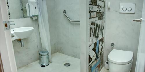 CENTRO DE ARTE HARINA DE OTRO COSTAL in Trigueros CENTRO DE ARTE HARINA DE OTRO COSTAL in Trigueros