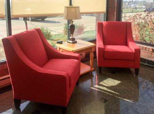 Lobby, Days Inn by Wyndham Rolla in Rolla (MO) Lobby, Days Inn by Wyndham Rolla in Rolla (MO)