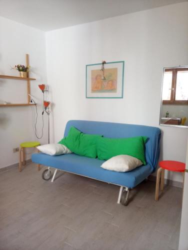 Studio apartment, super position