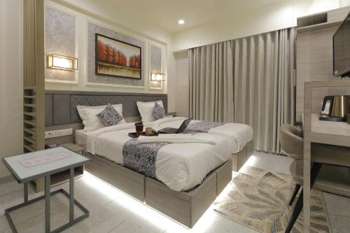 Hotel Elysian Residency in Ahmedabad Hotel Elysian Residency in Ahmedabad