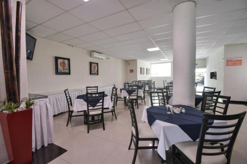 餐廳, 波多諾伏廣場中央酒店 (Hotel Portonovo Plaza Centro) in 瓜達拉哈拉 餐廳, 波多諾伏廣場中央酒店 (Hotel Portonovo Plaza Centro) in 瓜達拉哈拉