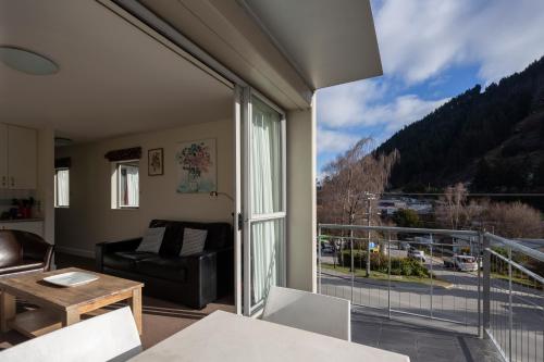 The Whistler Holiday Apartments in Queenstown The Whistler Holiday Apartments in Queenstown
