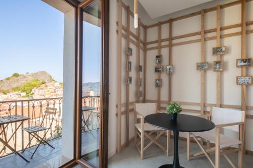 balkon/terras, Terra del Sasso Suites - Design Architetto Salvatore Spataro in Paestum balkon/terras, Terra del Sasso Suites - Design Architetto Salvatore Spataro in Paestum