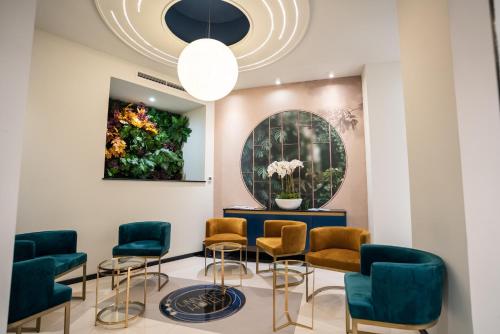 Hotel Univers near Quai des Etats-Unis Hotel Univers near Quai des Etats-Unis