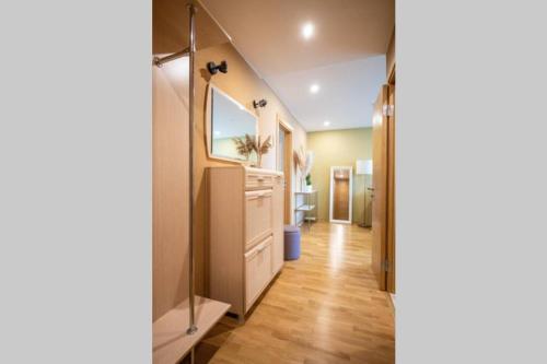 Beautiful & spacious apartment in Valmiera in 瓦尔米耶 Beautiful & spacious apartment in Valmiera in 瓦尔米耶