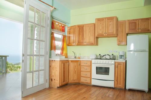 кухня, Diamond View Cottages in Roseau кухня, Diamond View Cottages in Roseau