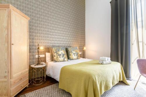 Bed, Catedral Suites Jerez in Jerez de la Frontera Bed, Catedral Suites Jerez in Jerez de la Frontera