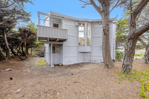Pelican House in Novato Pelican House in Novato