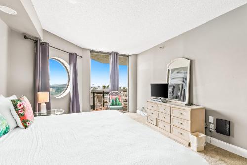 Surfside Resort 4 by Vacasa in Miramar Beach Surfside Resort 4 by Vacasa in Miramar Beach