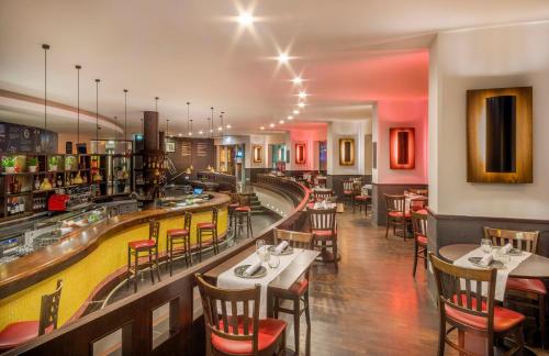 Étterem, Melia Berlin near DDR Múzeum Étterem, Melia Berlin near DDR Múzeum