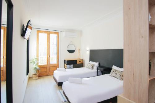 HA Balmes Terrace Apartments