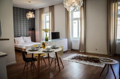 Pokój gościnny, Baross Boutique Apartman in Gyor Pokój gościnny, Baross Boutique Apartman in Gyor