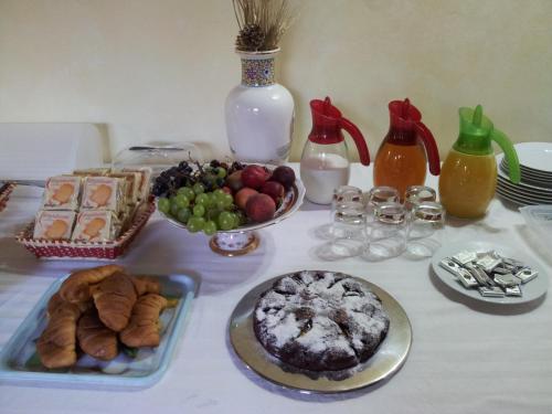 Food and beverages, BB Parco del Mincio in Virgilio Food and beverages, BB Parco del Mincio in Virgilio