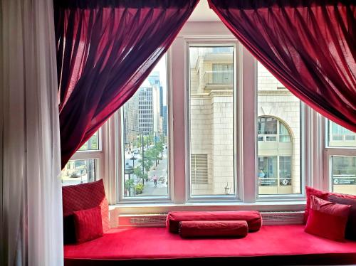 View, HOTEL CHEZ SWANN near Centre Eaton de Montreal View, HOTEL CHEZ SWANN near Centre Eaton de Montreal