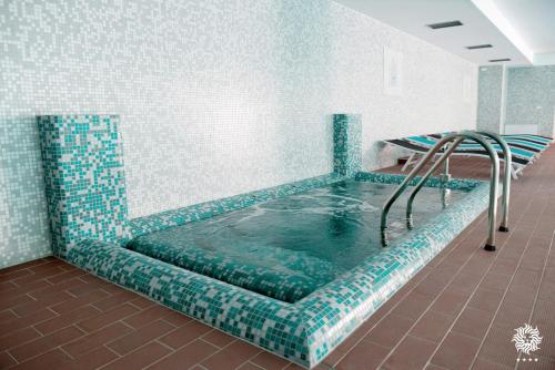 Gyógyfürdő, Hotel Leon & Spa in Arad Gyógyfürdő, Hotel Leon & Spa in Arad