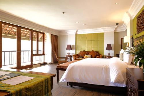 The Grand Hill Resort-Hotel in Puncak The Grand Hill Resort-Hotel in Puncak