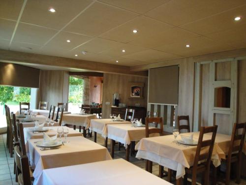 Restaurant, Hotel Le Drakkar in Pont-Audemer Restaurant, Hotel Le Drakkar in Pont-Audemer