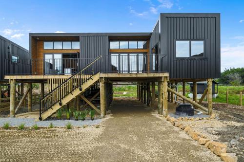 suihku, Kapiti Heights - Ōtaki Beach Holiday Home (Kapiti Heights - Otaki Beach Holiday Home) in Otaki suihku, Kapiti Heights - Ōtaki Beach Holiday Home (Kapiti Heights - Otaki Beach Holiday Home) in Otaki