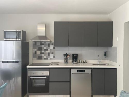 Vistalmar Ocean Suites in Оранестад Vistalmar Ocean Suites in Оранестад