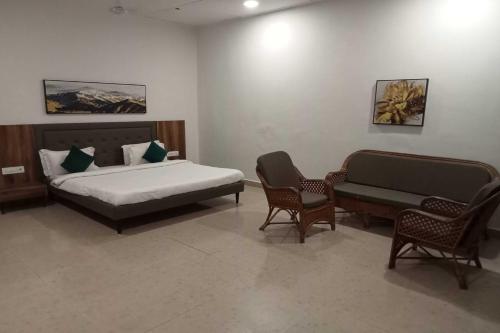 Guestroom, White Feather Resort Kauncha in Silvassa Guestroom, White Feather Resort Kauncha in Silvassa