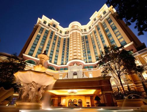 Four Seasons Hotel Macao, Cotai Strip 