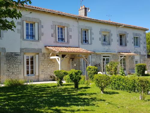 景觀, Domaine de Pelouaille - chambre d'hôtes (Domaine de Pelouaille - chambre d'hotes) in 聖讓當熱利 景觀, Domaine de Pelouaille - chambre d'hôtes (Domaine de Pelouaille - chambre d'hotes) in 聖讓當熱利