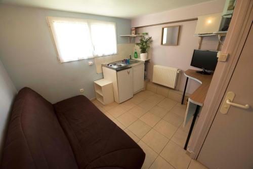 Charmant Studio Equipe Proche Paris et Versailles in Chaville Charmant Studio Equipe Proche Paris et Versailles in Chaville
