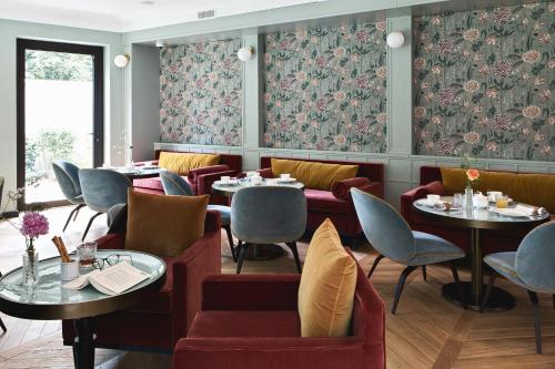 Food and beverages, Hotel Botaniste near Parc des Princes Football Stadium Food and beverages, Hotel Botaniste near Parc des Princes Football Stadium