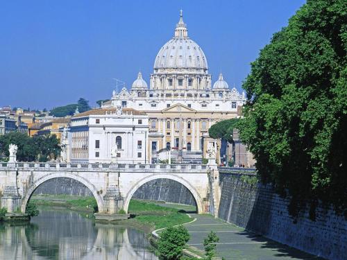 Apartment near VATICAN GARAGE INCLUDED IN THE PRICE
