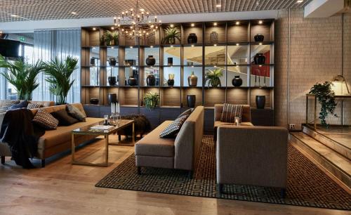 ล็อบบี้, โรงแรมเรดิสัน บลู มารีนา พาเลซ, เตอร์กู (Radisson Blu Marina Palace Hotel, Turku) in ใจกลางเมืองตูร์กู ล็อบบี้, โรงแรมเรดิสัน บลู มารีนา พาเลซ, เตอร์กู (Radisson Blu Marina Palace Hotel, Turku) in ใจกลางเมืองตูร์กู