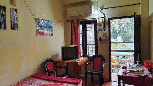 Ashavis Hotel Pvt Ltd in Kayamkulam Ashavis Hotel Pvt Ltd in Kayamkulam