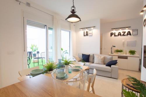 La Plaza-Colón (La Plaza-Colon) in Villafranca De Los Barros La Plaza-Colón (La Plaza-Colon) in Villafranca De Los Barros