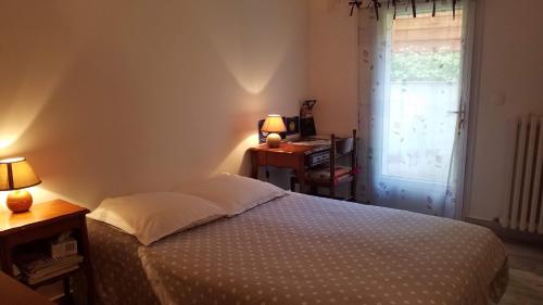 Chambre Avec Jardin Pierre Curie in Bry-sur-Marne Chambre Avec Jardin Pierre Curie in Bry-sur-Marne