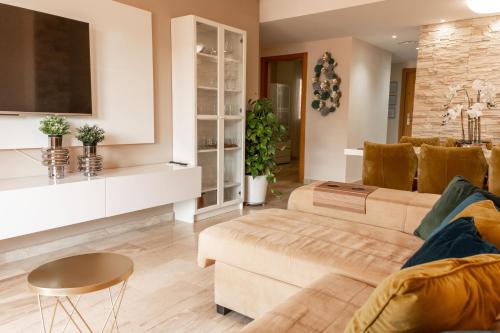 Lindo apartamiento Tivoli in Arroyo de La Miel Lindo apartamiento Tivoli in Arroyo de La Miel