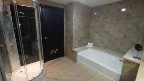 Rosa Bela Hotel & Convention Center in Puerto Ordaz Rosa Bela Hotel & Convention Center in Puerto Ordaz
