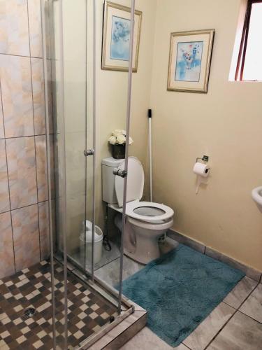Bathroom, Cozy One bedroom garden cottage in Roodepoort Bathroom, Cozy One bedroom garden cottage in Roodepoort